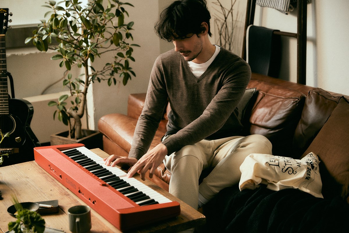 Casio  CT-S1 Digital synthesizer 61 Red