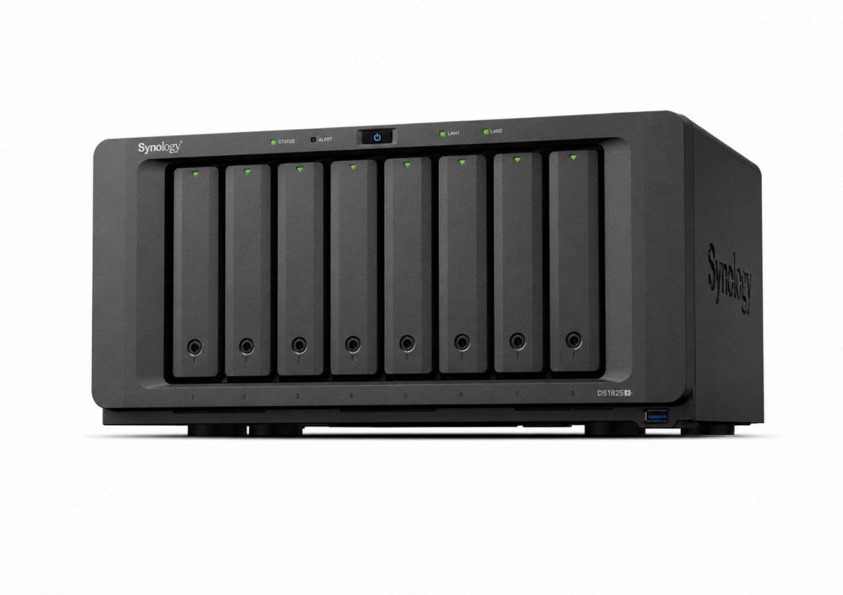 Synology  NAS DS1825neo+ 8x0HDD 2,2Gh