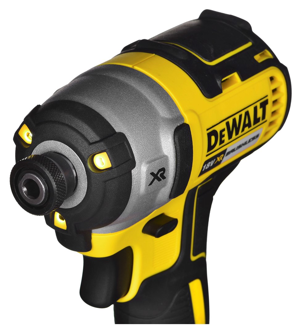 DeWalt POWER TOOL COMBO KIT DCK266P2T